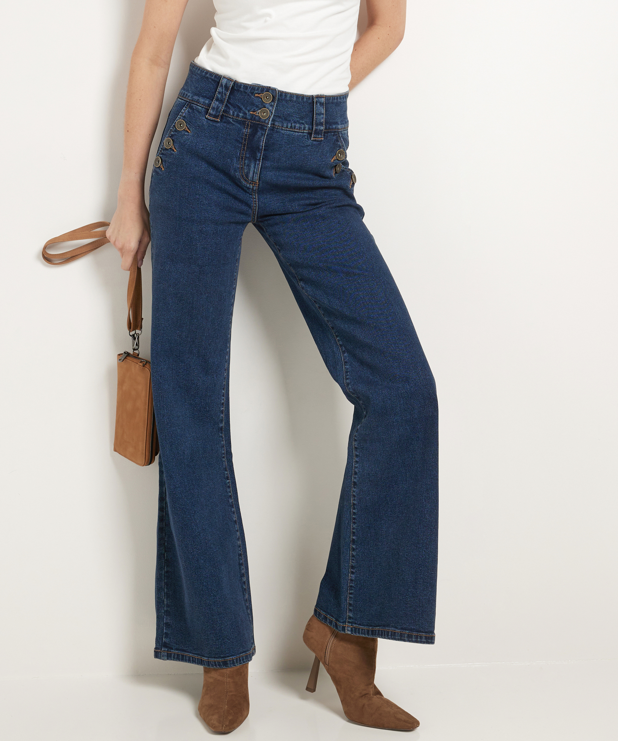 wide flared fit stretch jeans met knopen