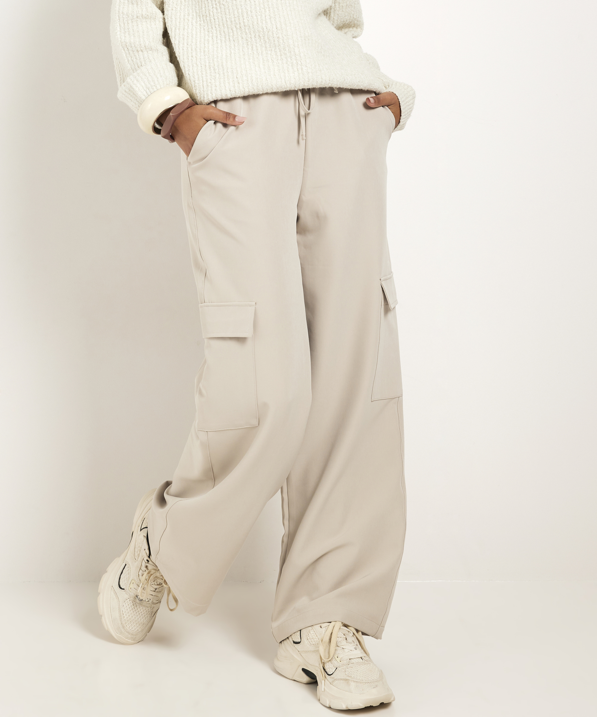 wide fit cargo broek uni