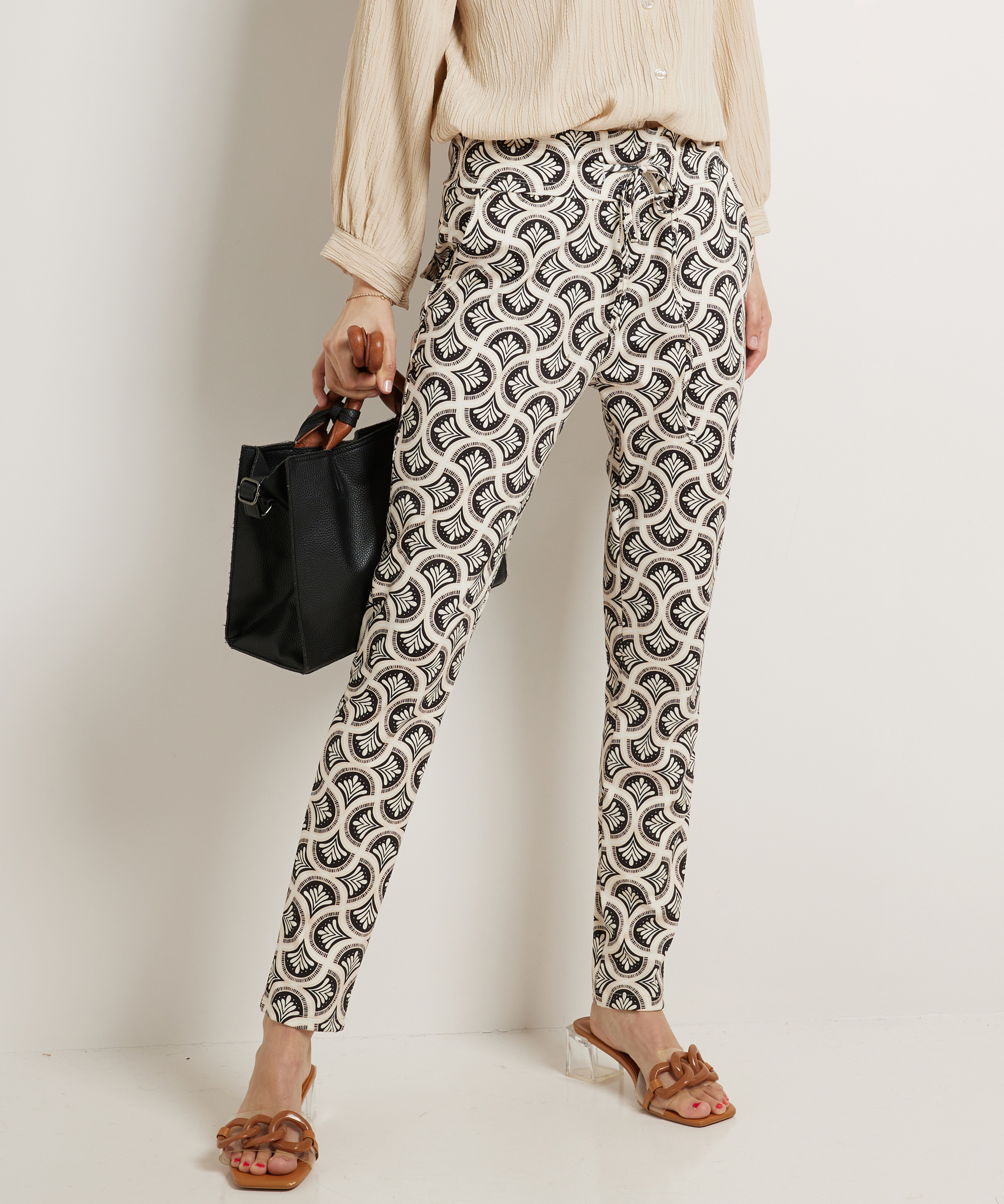 broek met moderne print