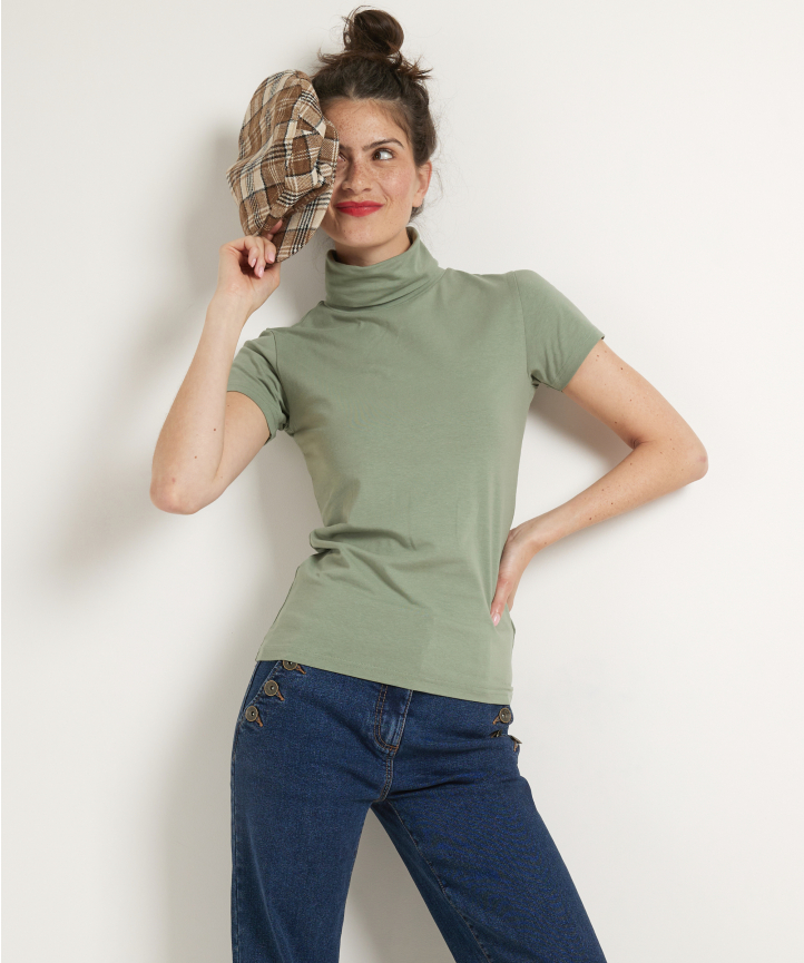 basic top met col en korte mouw