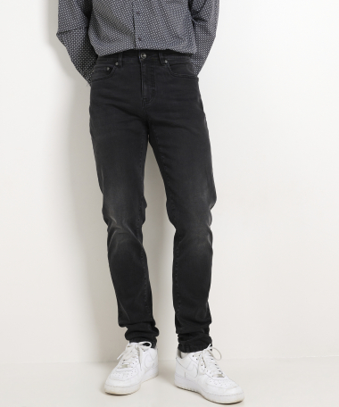 slim fit stretch jeans